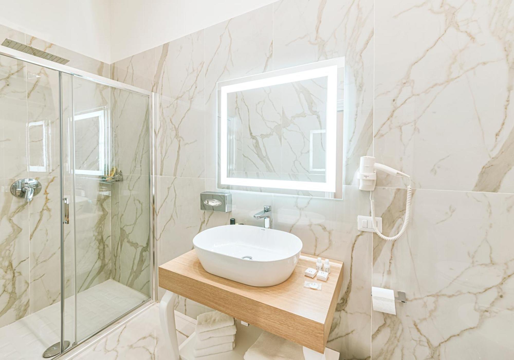 Gentile Suite & Spa Vomero Naples Exterior photo