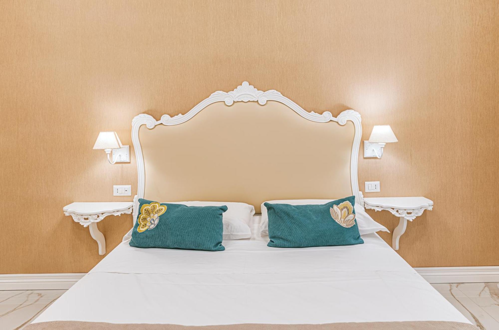 Gentile Suite & Spa Vomero Naples Exterior photo