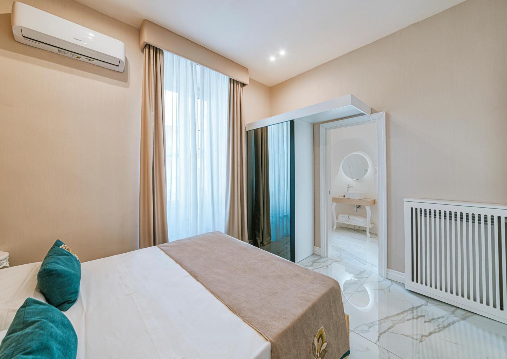 Gentile Suite & Spa Vomero Naples Exterior photo